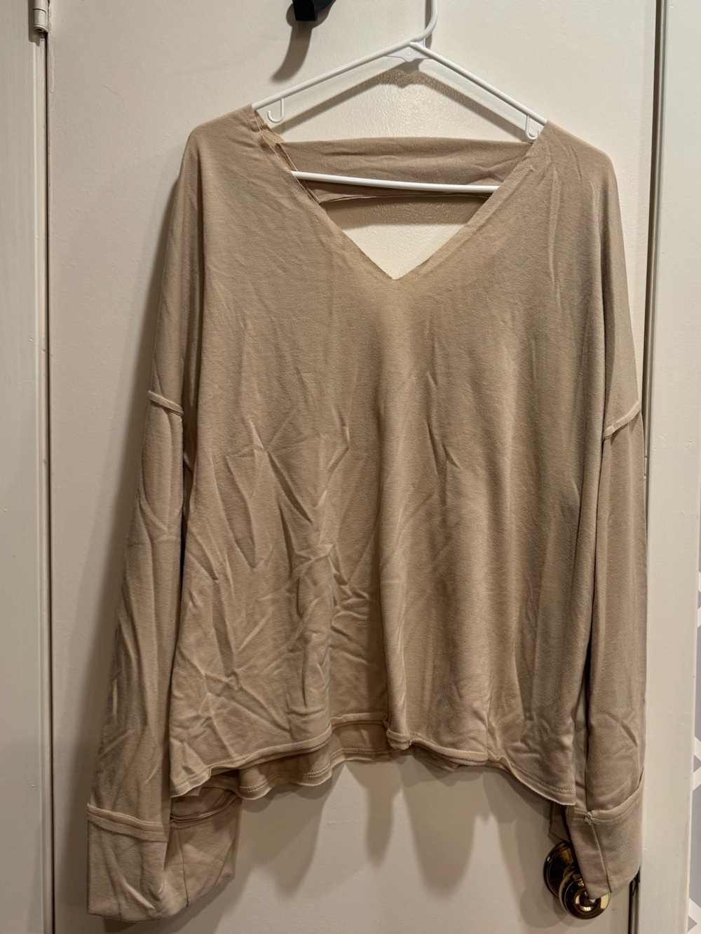 XL Three Bird Nest Taupe V-Neck Oversized Sweatshirt